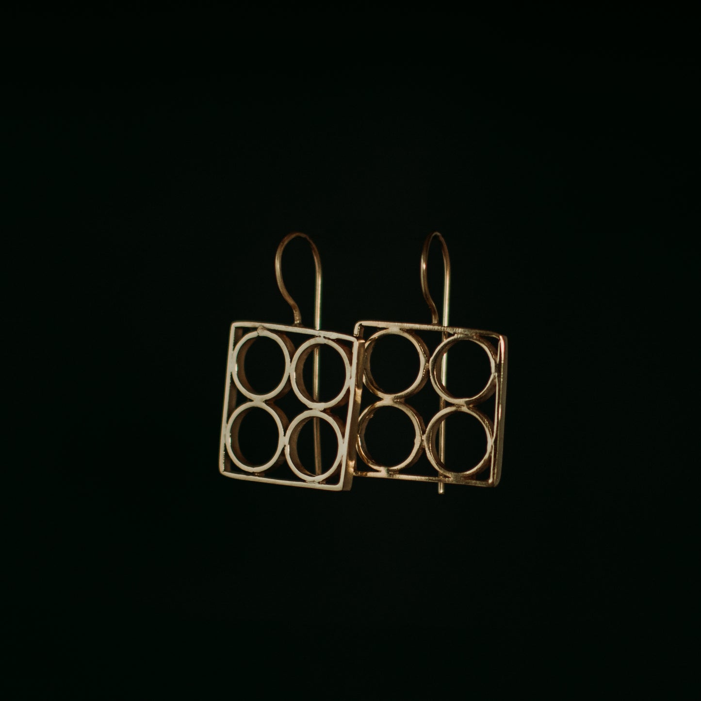 Bessa Drop Circle earrings Gold