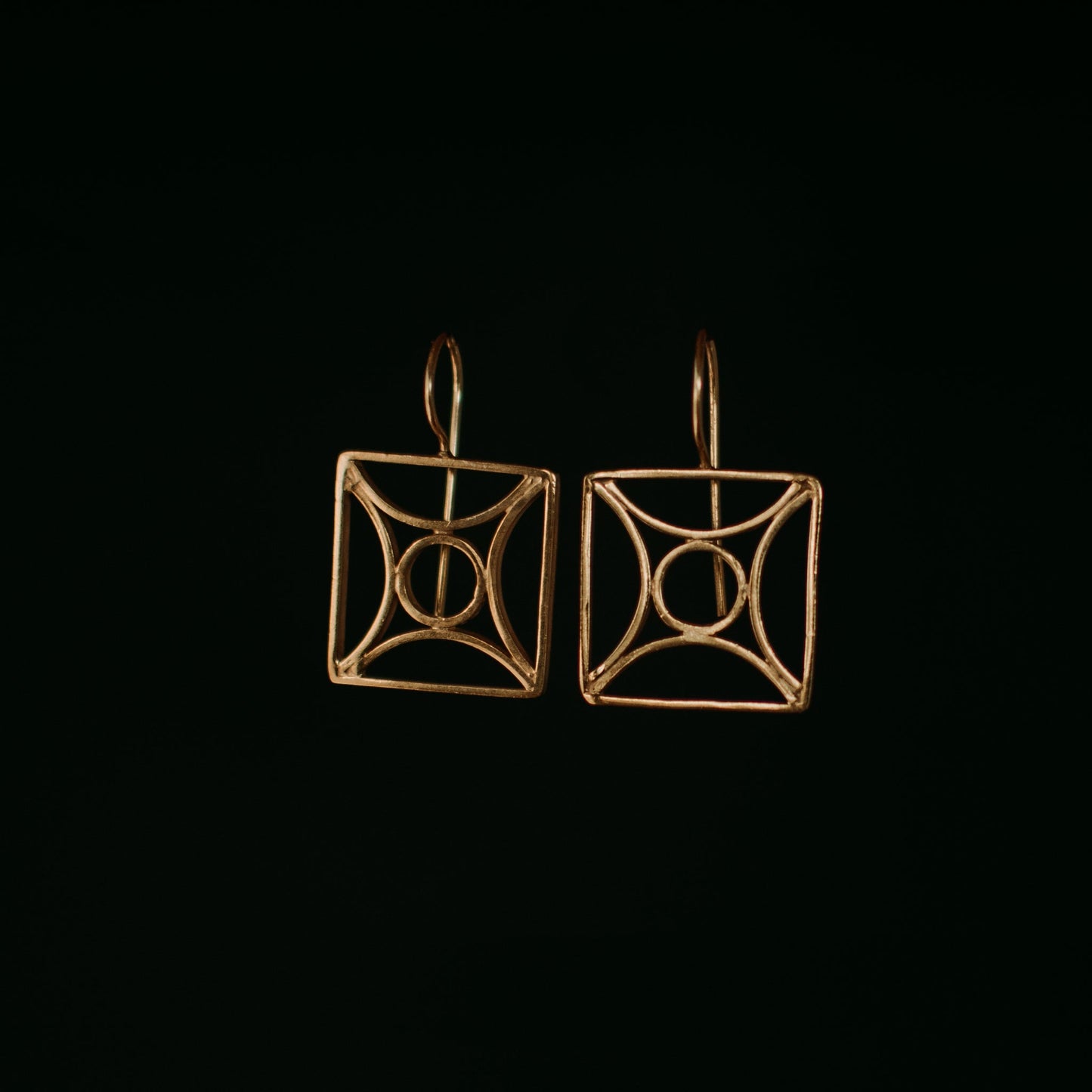 Bessa Drop Arches Earrings Solid Gold